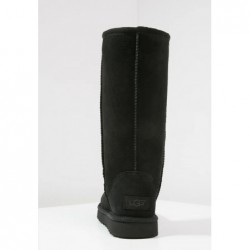 UGG CLASSIC II Botas black