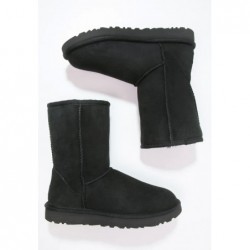 UGG CLASSIC SHORT II Botines black