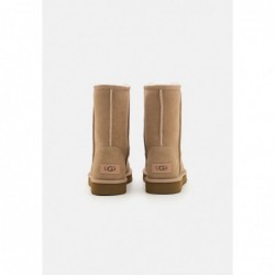 UGG CLASSIC SHORT II Botines sand