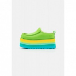 UGG URSEEN PLATFORM Mocasines green