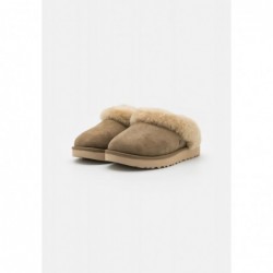 UGG CLASSIC SLIPPER II Pantuflas antilope