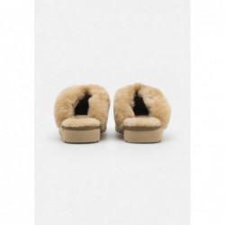 UGG CLASSIC SLIPPER II Pantuflas antilope