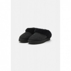 UGG CLASSIC SLIPPER II Pantuflas black