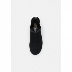 UGG NEUMEL CHELSEA Botines Negro