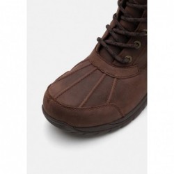 UGG BUTTE DISTRESSED Botines con cordones burnt cedar