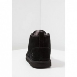 UGG NEUMEL Botines con cordones Negro