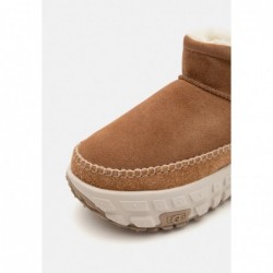 UGG VENTURE DAZE ULTRA MINI UNISEX Botas para la nieve Castañas