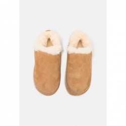 UGG ANDERS Mocasines Castañas