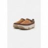 UGG VENTURE DAZE UNISEX Mocasines Castañas