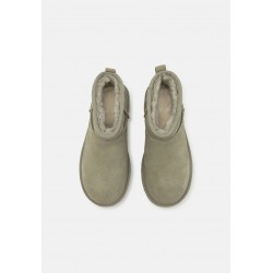 UGG CLASSIC ULTRA MINI PLATFORM Botines con plataforma shaded clover