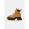 Timberland SKY 6IN LACEUP Botines con plataforma wheat