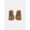 UGG CLASSIC ULTRA MINI NEW HEIGHTS Botines bajos chestnut