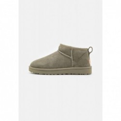 UGG CLASSIC ULTRA MINI Botines bajos moss green