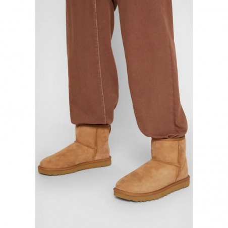 UGG CLASSIC MINI II Botines bajos chestnut