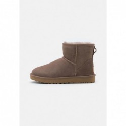 UGG CLASSIC MINI II Botines bajos burnt caribou