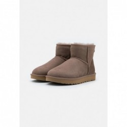 UGG CLASSIC MINI II Botines bajos burnt caribou