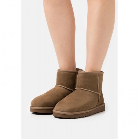 UGG CLASSIC MINI II Botines bajos burnt hickory