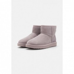 UGG CLASSIC MINI II Botines bajos burnt pale smoke