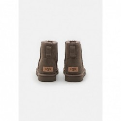 UGG CLASSIC MINI II Botines bajos burnt smoke plume