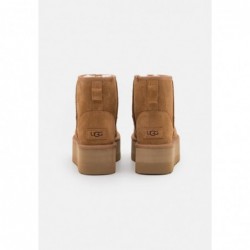 UGG CLASSIC MINI PLATFORM Botines con plataforma Castañas