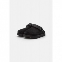 UGG GOLDENSTAR Pantuflas black