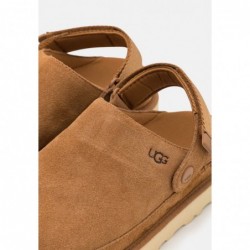 UGG GOLDENSTAR Pantuflas chestnut