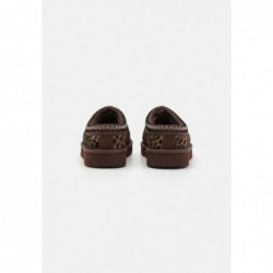 UGG TASMAN CASPIAN Pantuflas burnt cedar