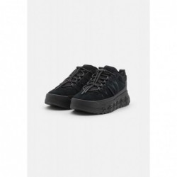 UGG CAPTRAIL LOW Zapatillas black