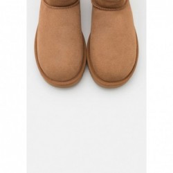 UGG CLASSIC ULTRA MINI Botines bajos chestnut