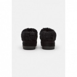 UGG TAZZLITA Mocasines black