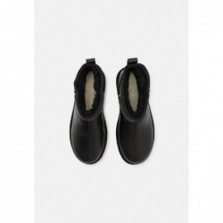 UGG CLASSIC ULTRA MINI Botines con plataforma black