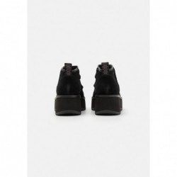 UGG CITYFUNC ULTRA MINI Botines con plataforma black