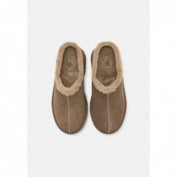 UGG NEW HEIGHTS COZY Sandalias hickory